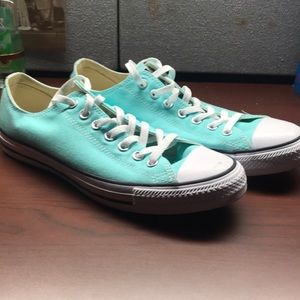 Teal/aqua converse - unisex